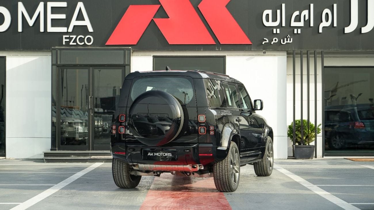 لاند روفر ديفندر P400 X-Dynamic HSE Black 2026MY Export Only