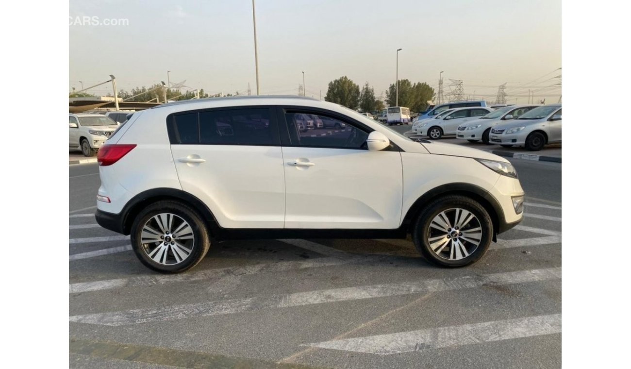 Kia Sportage 2014 KIA SPORTAGE DEISEL 2.0L / MID OPTION / BEAUTIFULLY MAINTAINED VEHICLE