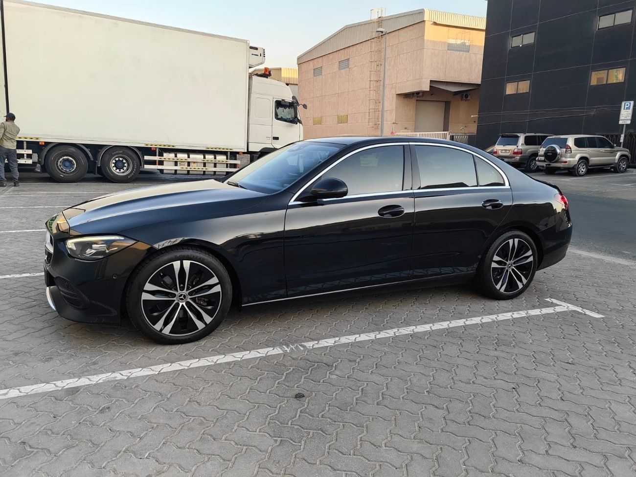 مرسيدس بنز C 200 2.0L | European Specs | low mileage | Mild Hybrid