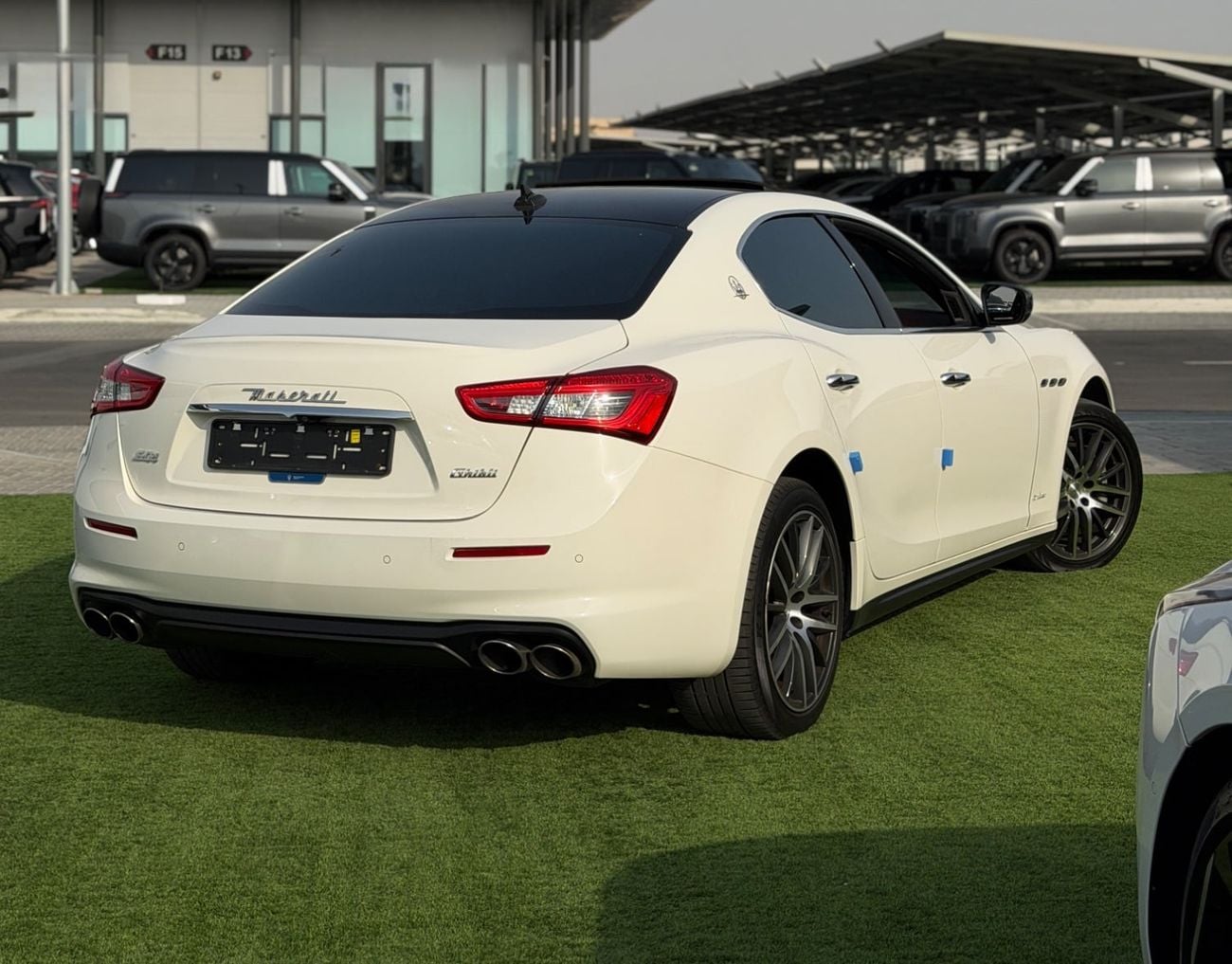 Maserati Ghibli S Q4 GRANLUSSO Maserati Ghibli SQ4