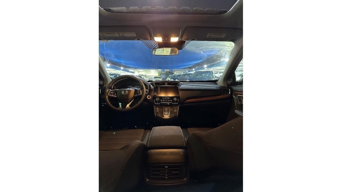 Honda CRV car in perfect condition, 2022 with engine capacity 2 4wd with mileage 6,000 miles