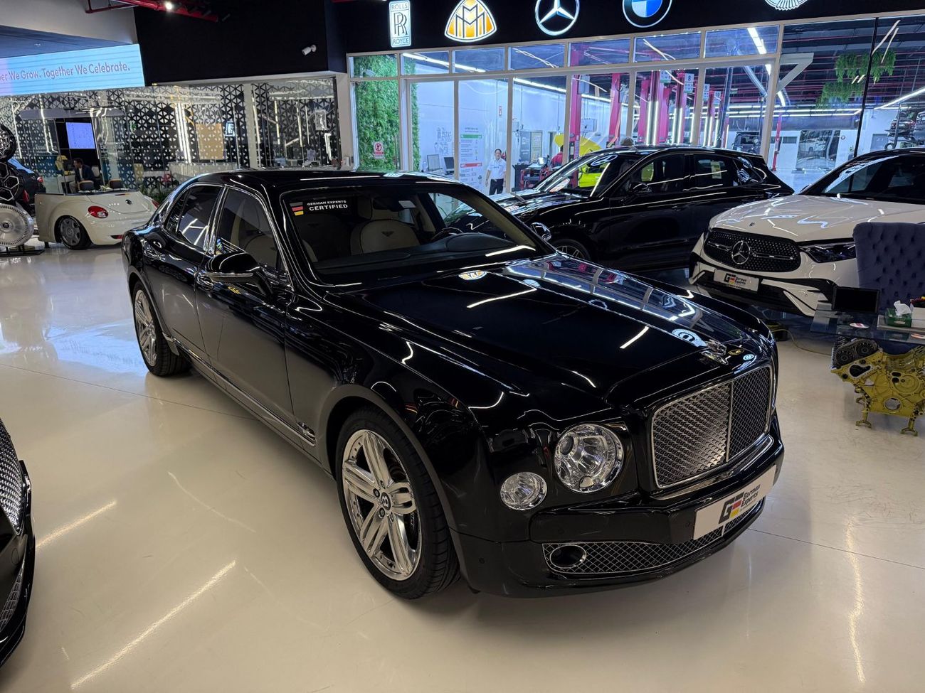 بنتلي مولسان 2012 Bentley Mulsanne - Only 48,000KM - Good Condition