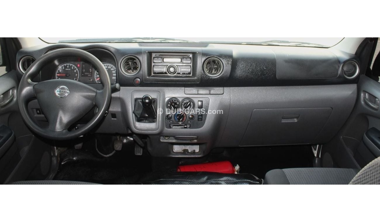 Nissan Urvan Nissan Urvan Microbus 2018 GCC, in excellent condition