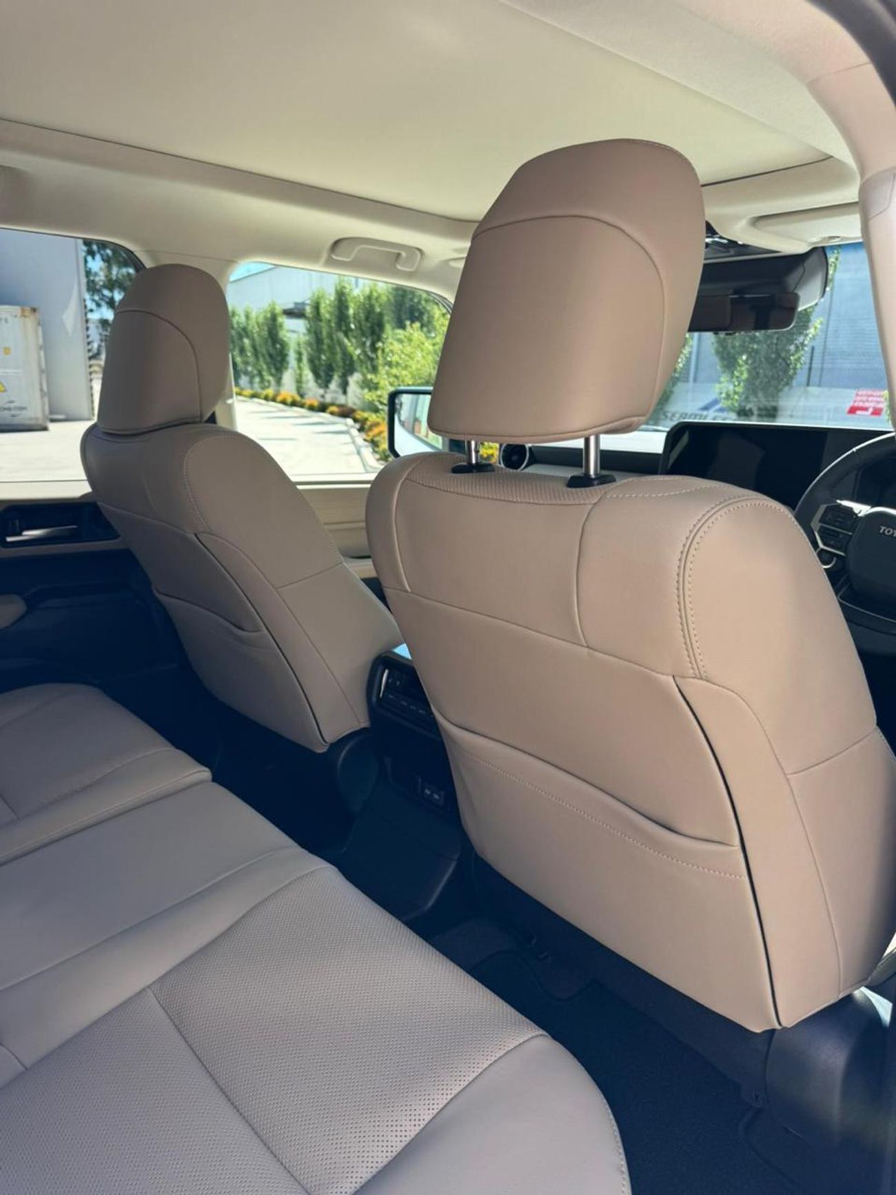 Toyota Prado 2.8L KAKADU FULL OPTION - RHD BASED ON ORDER