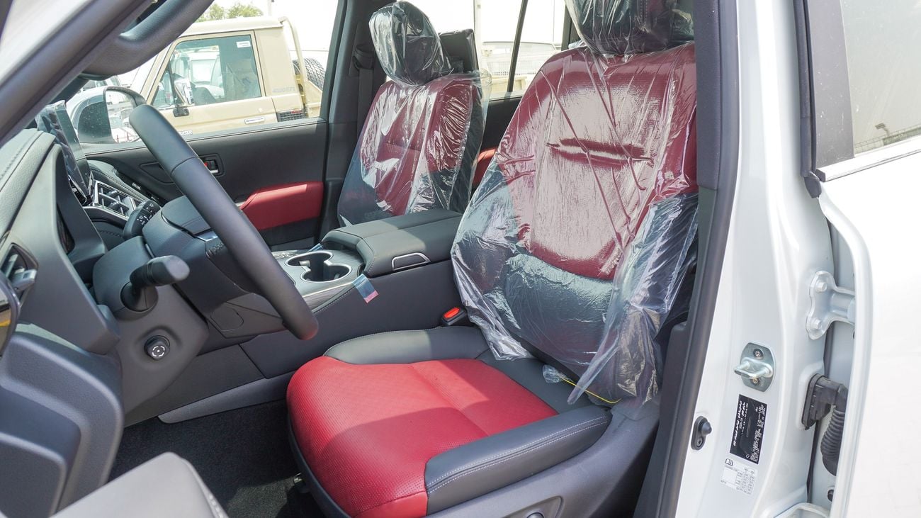 Toyota Land Cruiser VXR TWIN TURBO 3.5L V6 Hybrid