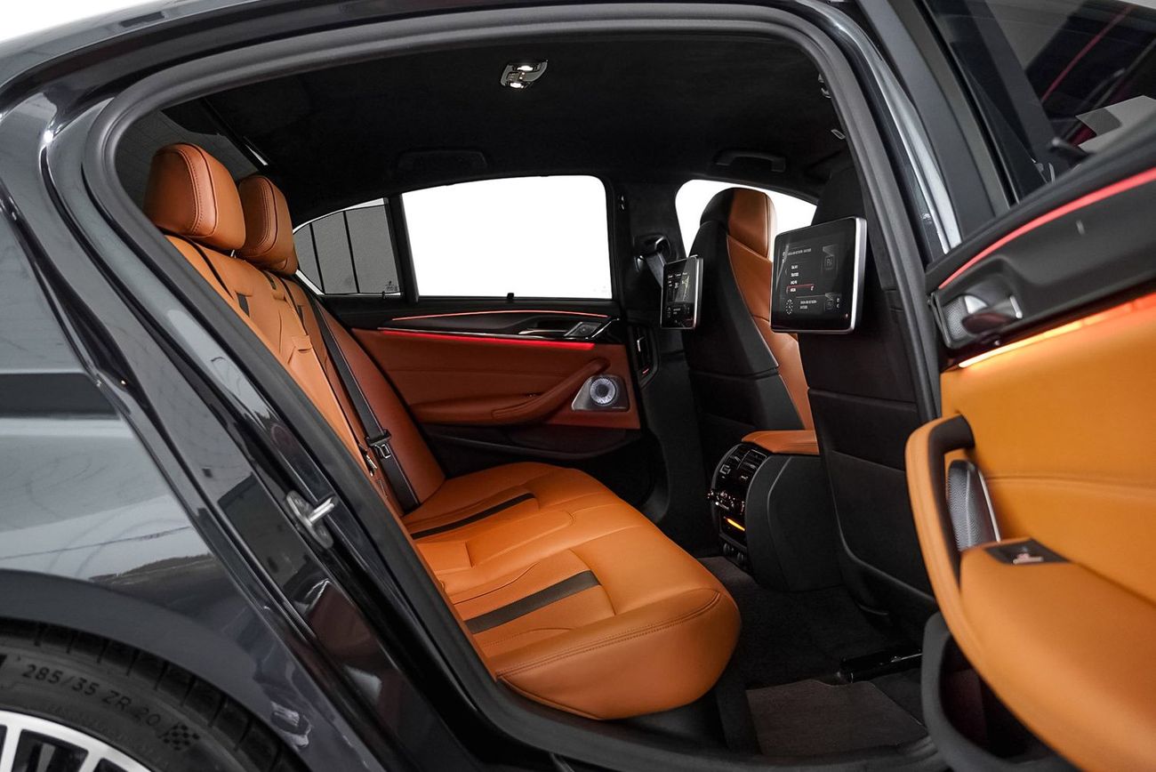 BMW M5 Competition 4.4L (617 HP)