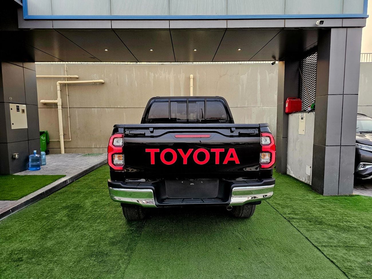 Toyota Hilux ADVENTURE HILUX DIESEL / AUTOMATIC / ADVENTURE BODY / ONLY 6500 KMS
