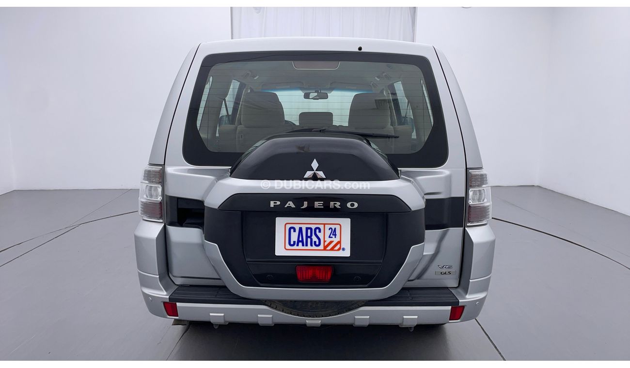ميتسوبيشي باجيرو GLS LOWLINE 3.5 | بدون دفعة مقدمة | اختبار قيادة مجاني للمنزل