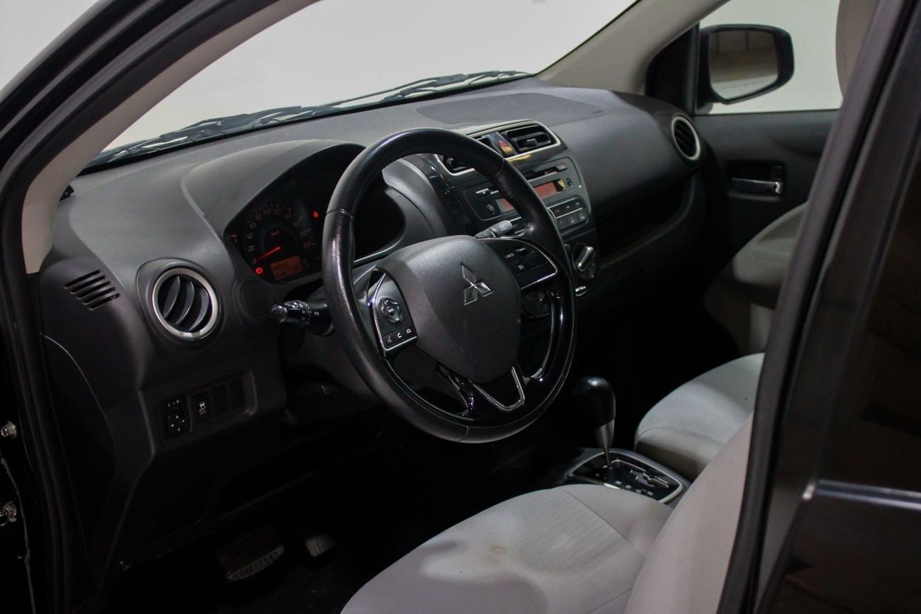 ميتسوبيشي اتراج GLX HIGHLINE 1.2L