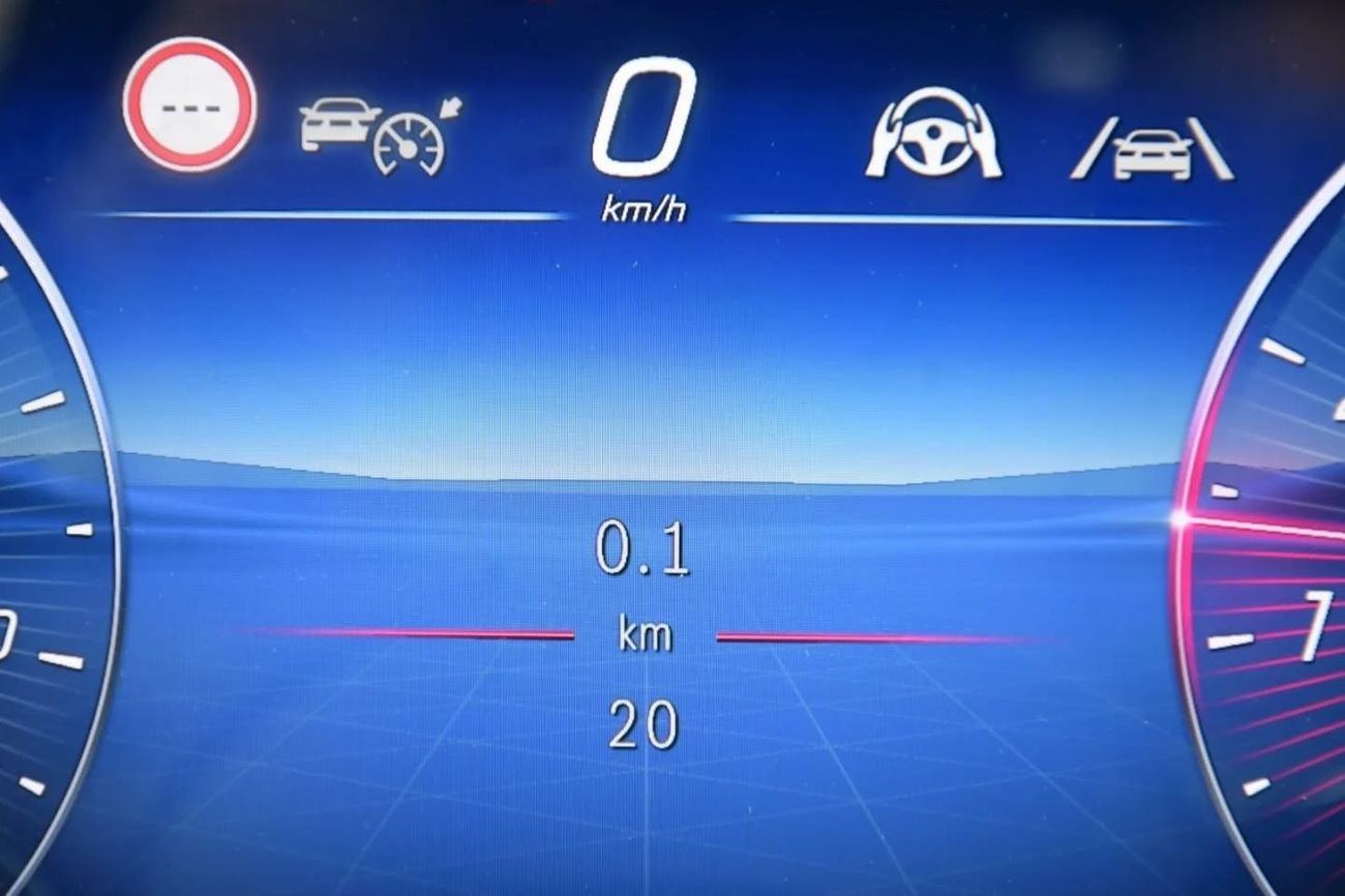 Mercedes-Benz E200 Zero km