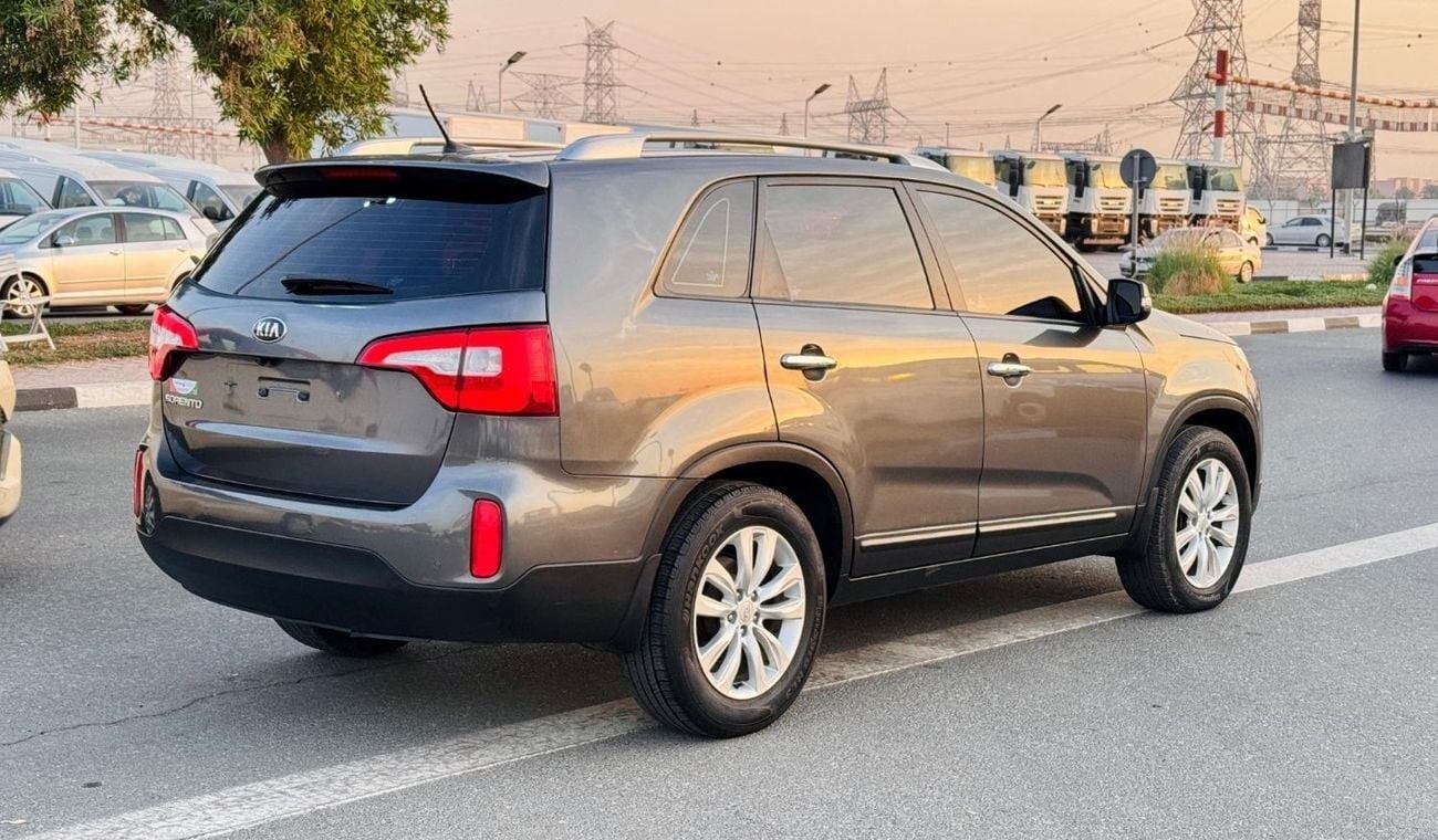 كيا سورينتو GOOD CONDITION | LHD | 2013 | 2.2L DIESEL ENGINE | REAR VIEW CAMERA | ELECTRIC SEAT