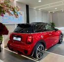 ميني كوبر إس LOVELY MINI COOPER S JCW || GCC || TOP OF THE RANGE || PANORAMIC || ACCIDENTS FREE || LOW MILEAGE