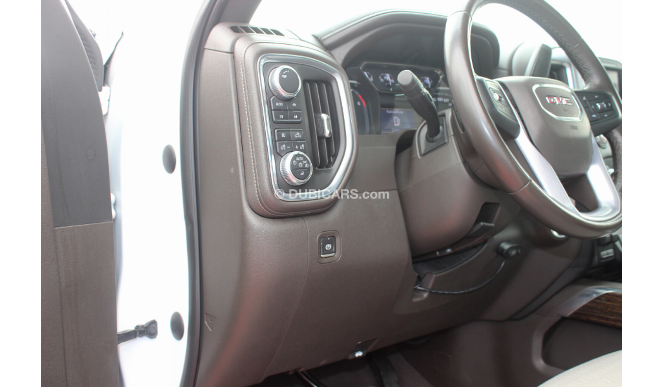 GMC Sierra (2019)  ELEVATION 4X4, GCC