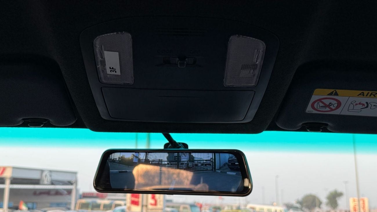 تويوتا هيلوكس GR Sport 4.0L