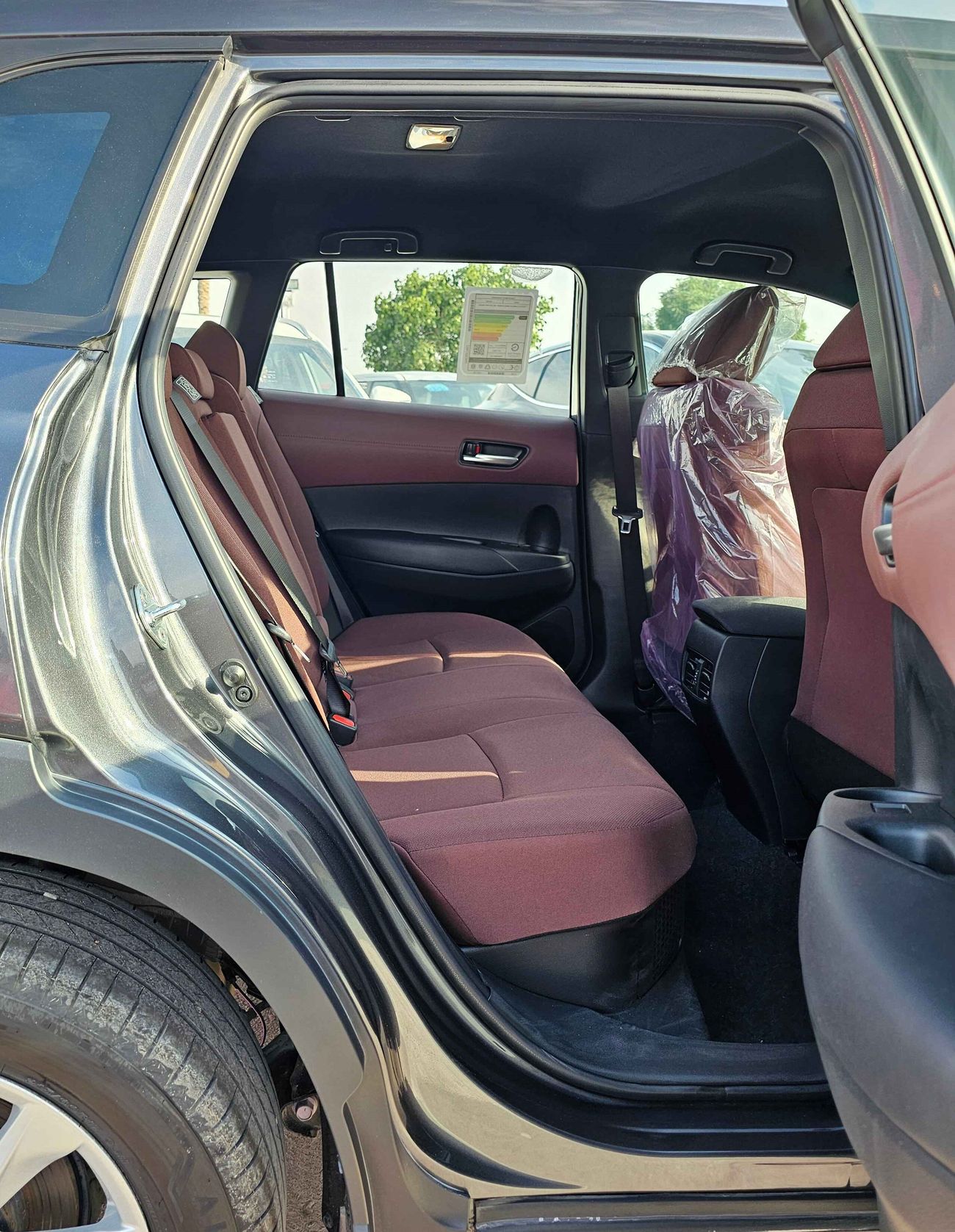 تويوتا كورولا كروس 1.8L Hybrid, Leather Seats / SPECIAL OFFER