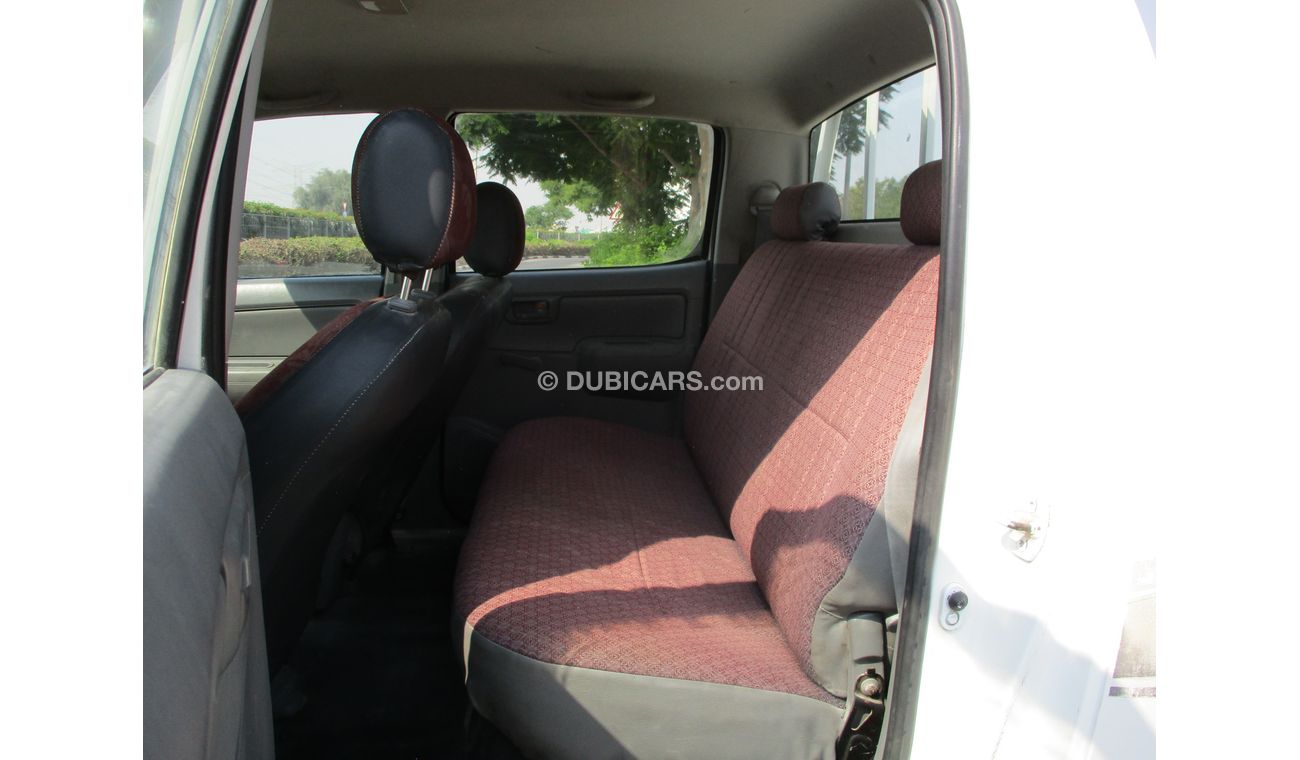 تويوتا هيلوكس تويوتا هايلكس ديزل دبل كابينه 2007 فورويل للتصدير