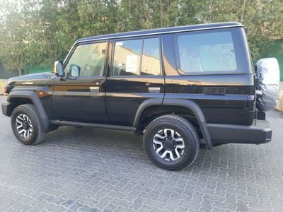 Toyota Land Cruiser 70 LC76 LX