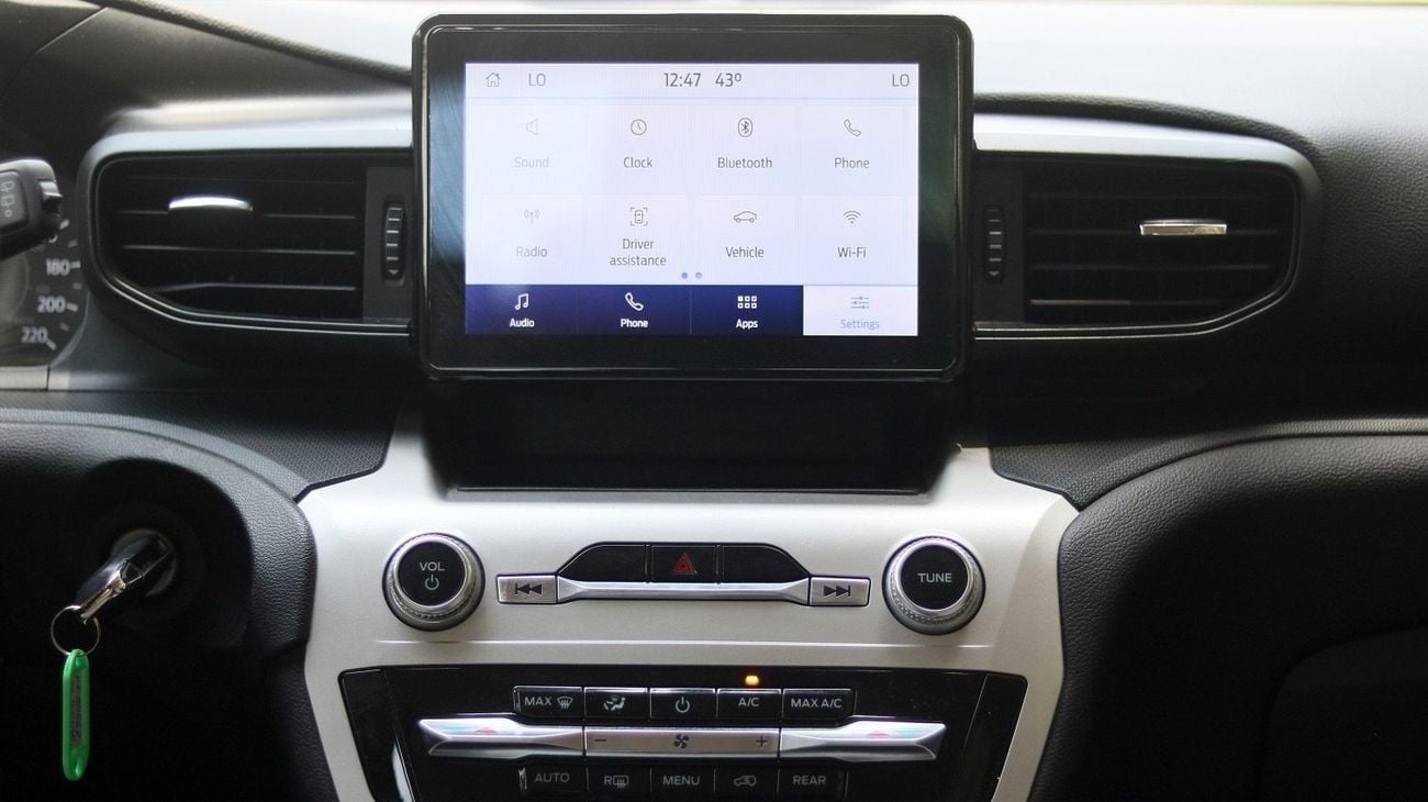 فورد إكسبلورر Base 100A 3.3L 4WD || 24 Months Agency Warranty || Complete service history available