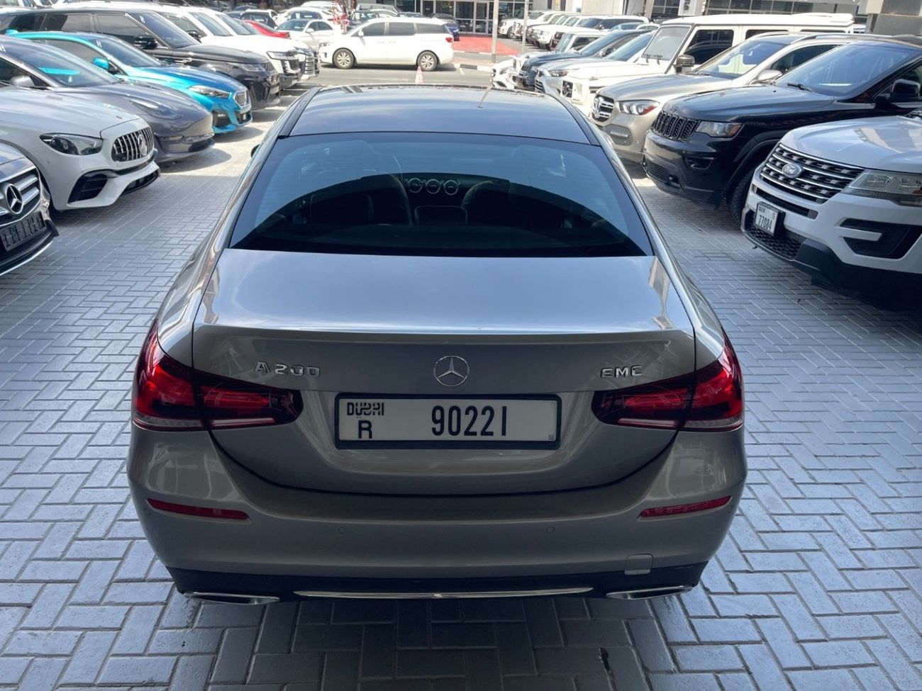 مرسيدس بنز A 200 Premium + 1.4L