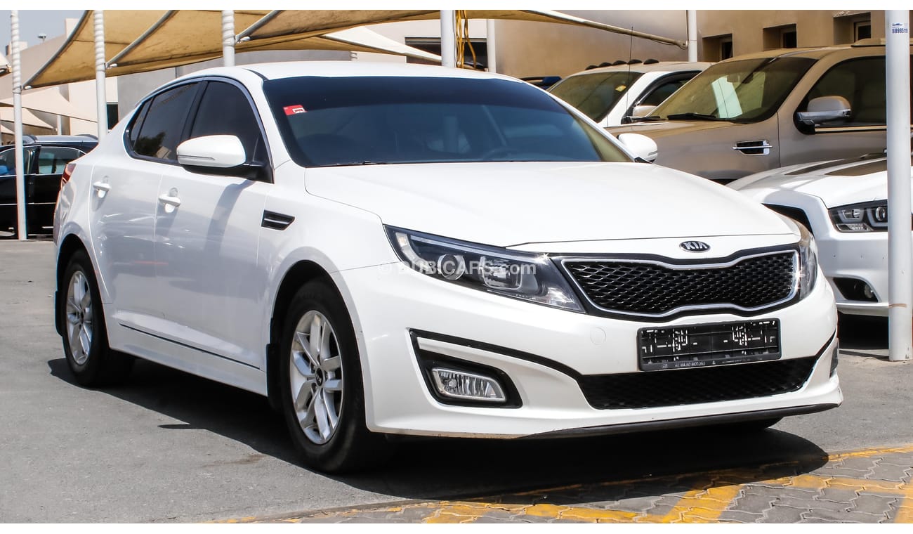 كيا أوبتيما 2014 Kia Optima Gulf specs V4 clean car in excellent condition