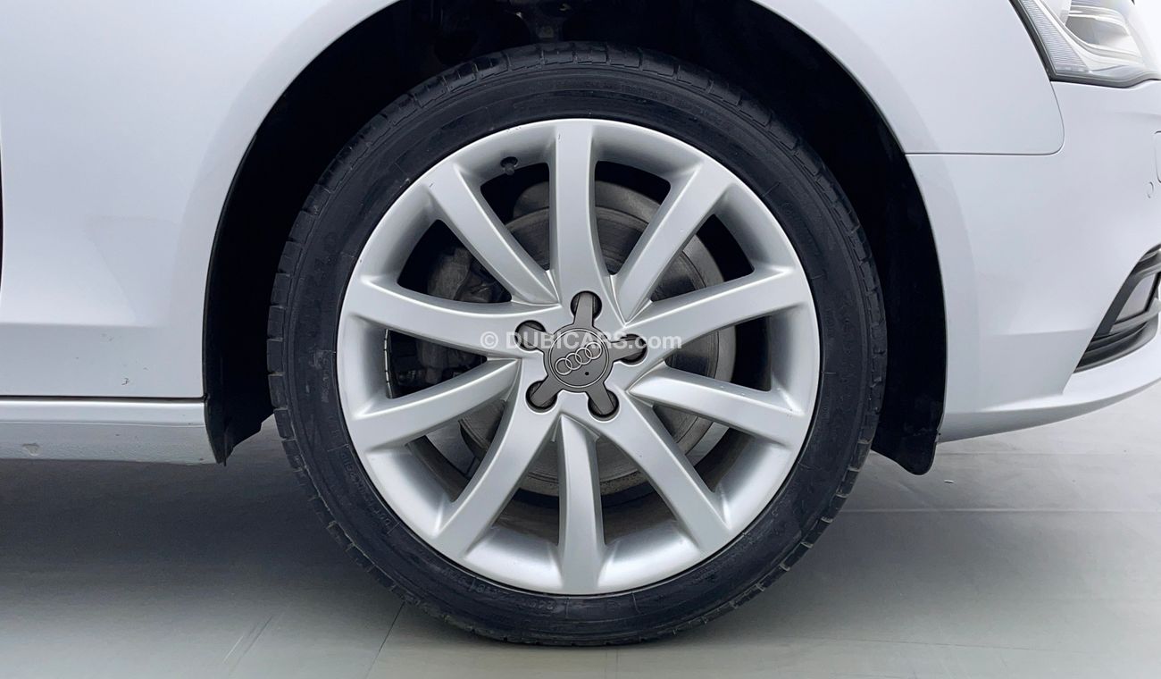 أودي A4 35 TFSI 2000