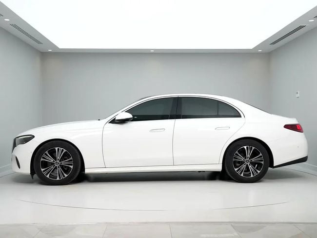Mercedes-Benz E-Class STANDARD, миниатюра 21