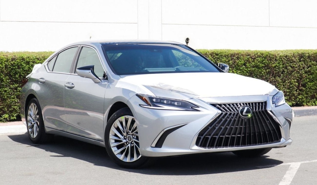 Лексус эмираты. Lexus es 350 2022. Lexus es 2022 матовая. Лексус 370. Lexus ОАЭ.