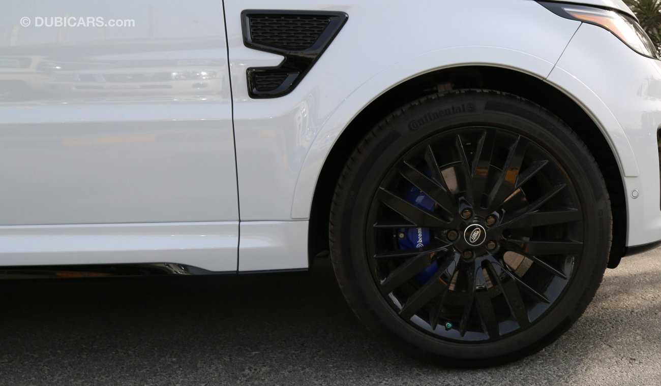 Land Rover Range Rover Sport SVR