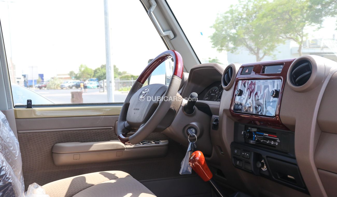 Toyota Land Cruiser 70