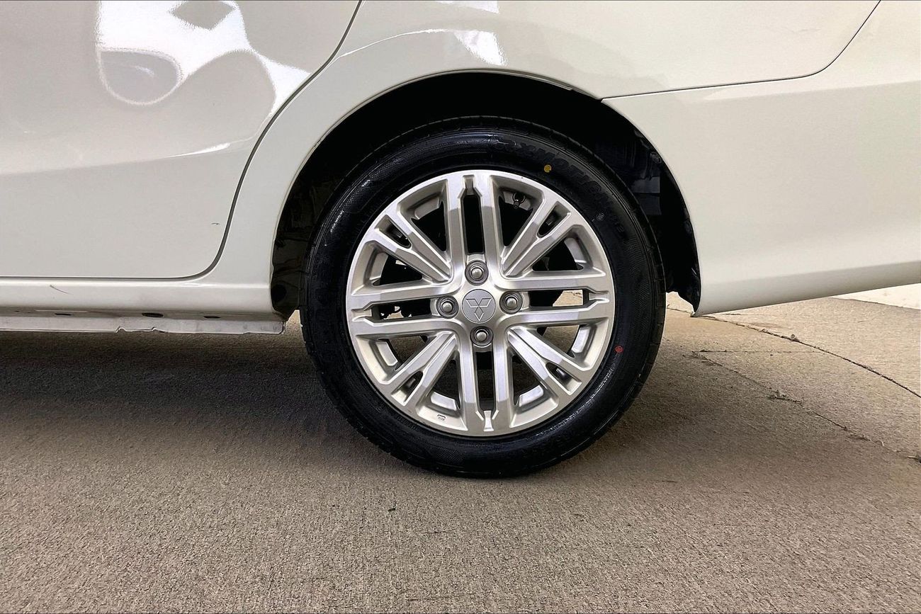 ميتسوبيشي اتراج GLX Full | شامل الضمان | 0 ﺪﻔﻋﺓ ﺃﻮﻟﻯ