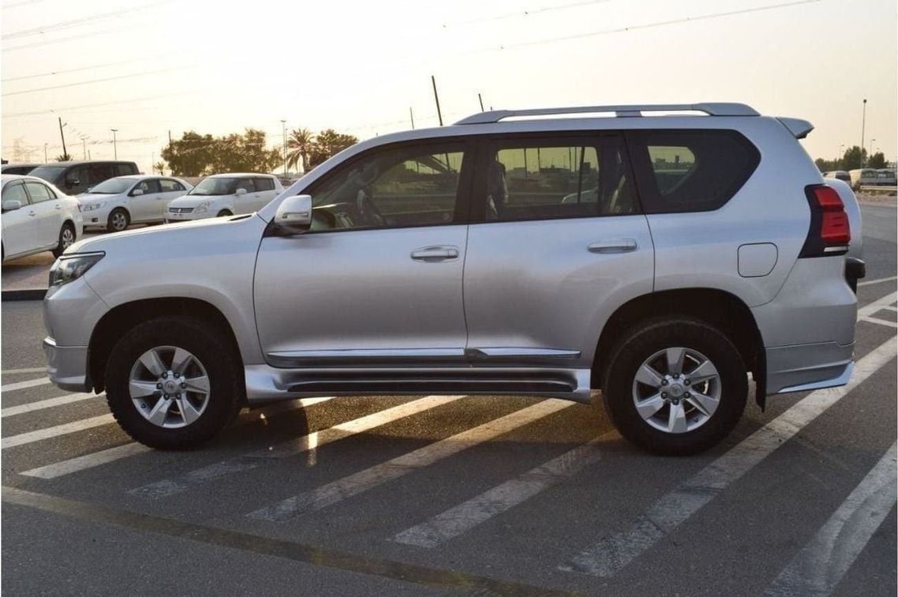 تويوتا برادو Diesel 2.8 Liter Right Hand Drive Automatic Gear