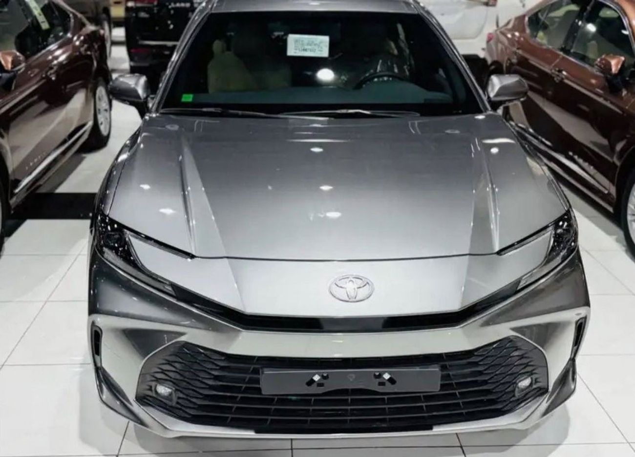 Toyota Camry 2.5L HYBRID 2024 GCC