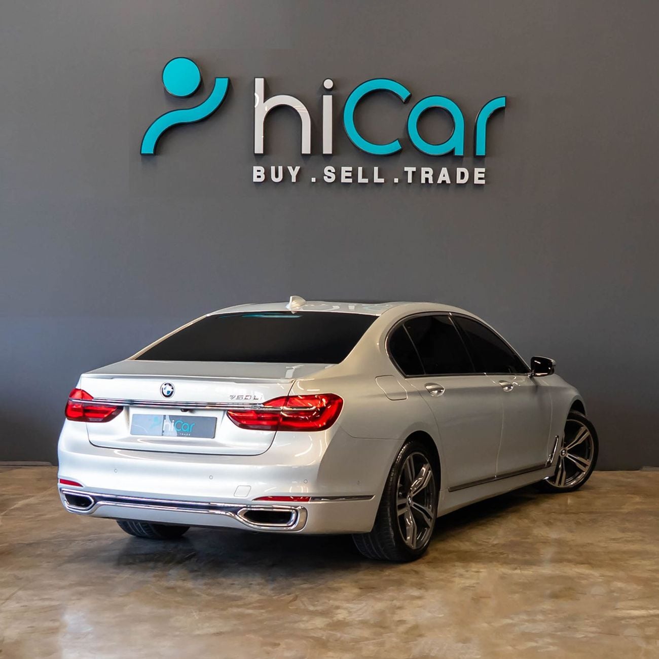 BMW 750Li AED 2,332 P.M • 0% Downpayment • BMW 750Li Individual Package  • 1 Year Warranty