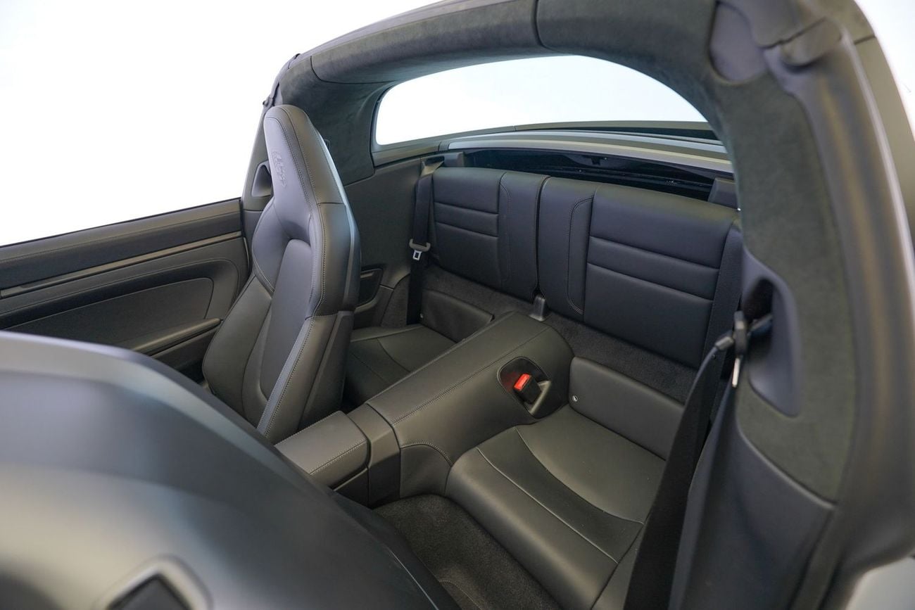 بورش 911 TARGA 4 GTS