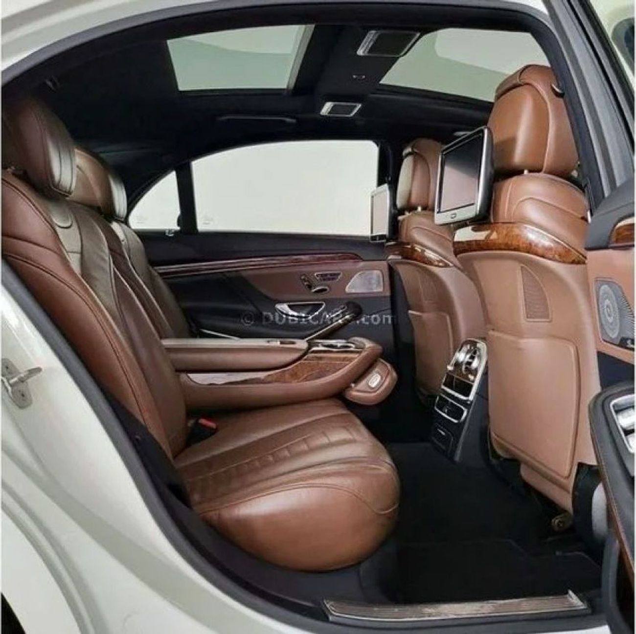 مرسيدس بنز S 500 AMG