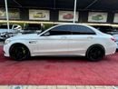 مرسيدس بنز C 63 AMG Std 4.0L Sedan