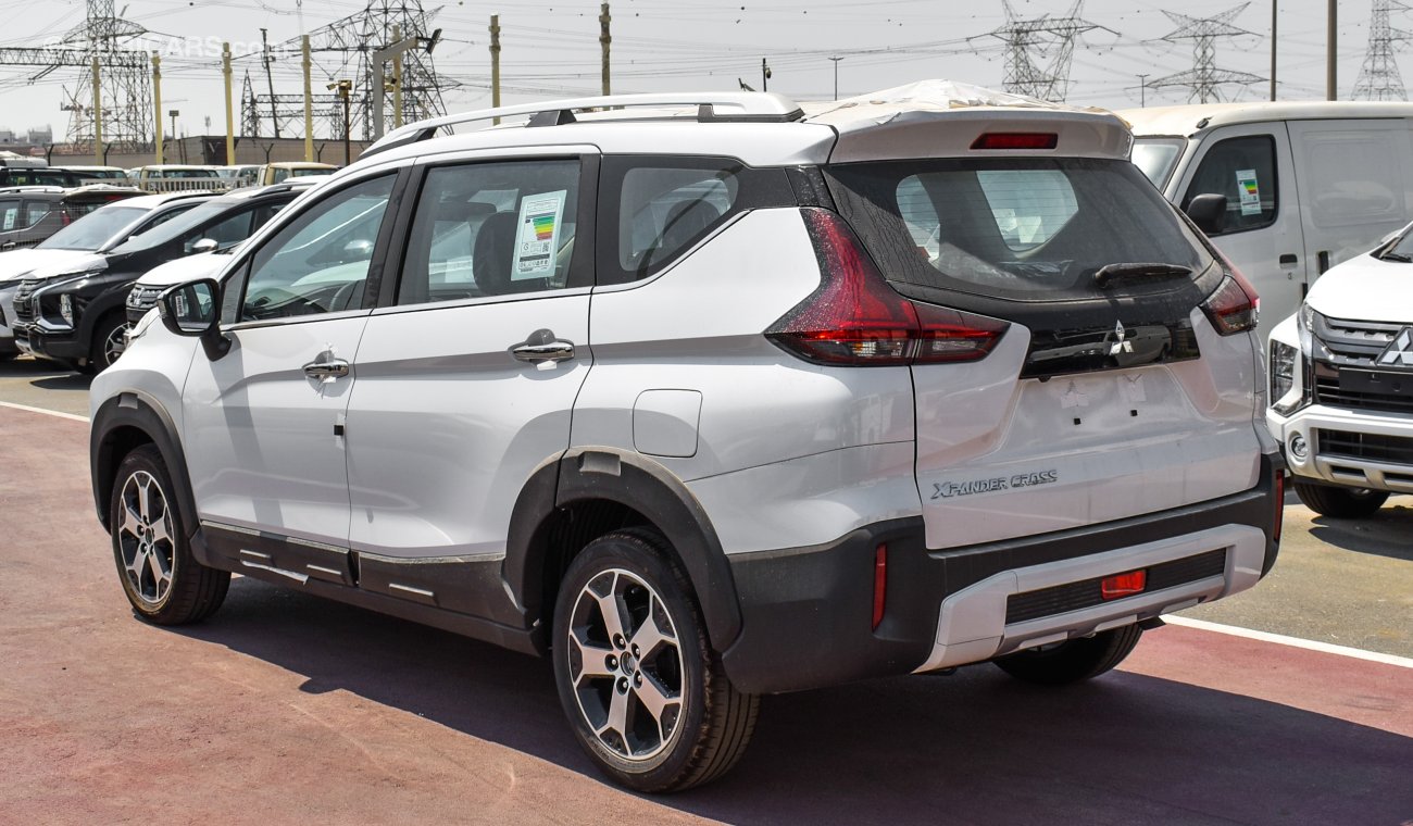 Mitsubishi Xpander CROSS