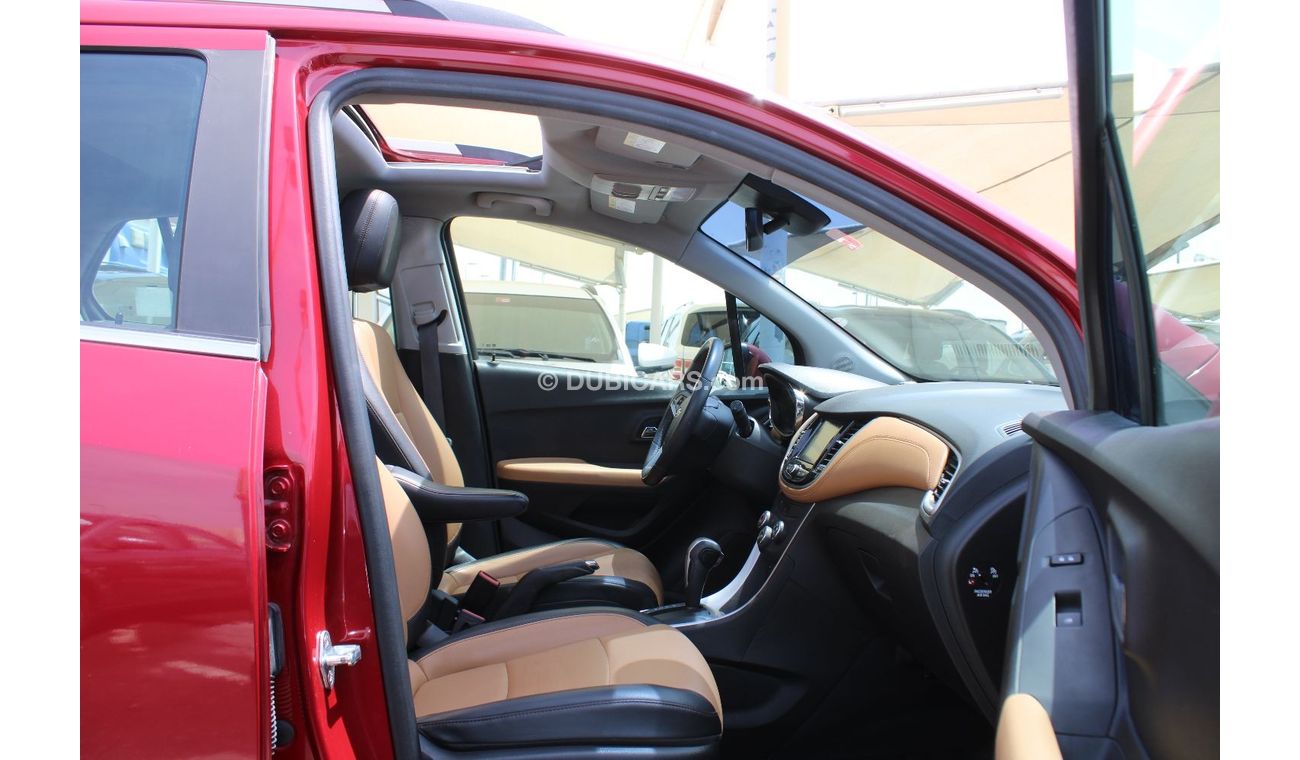 Chevrolet Trax LTZ ACCIDENTS FREE - GCC - FULL OPTION - ORIGINAL PAINT - ENGINE 1800 CC