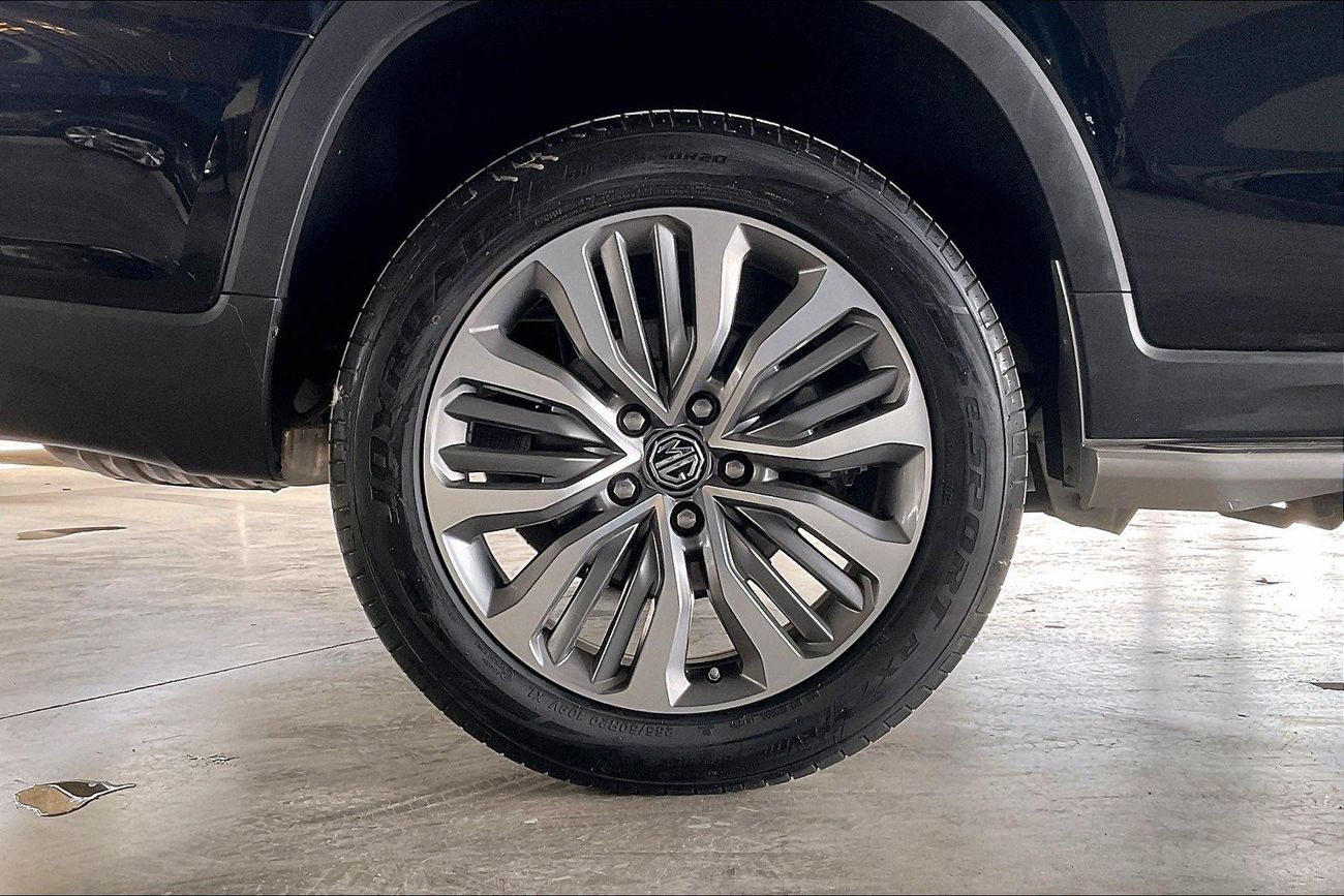 أم جي RX8 Luxury | شامل الضمان | 0 ﺪﻔﻋﺓ ﺃﻮﻟﻯ