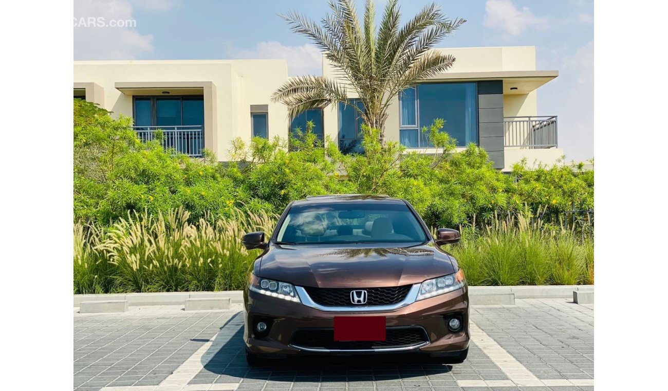 هوندا أكورد كوبيه Accord EX-L || GCC || Full Option || Low Mileage || Service History || Well Maintained