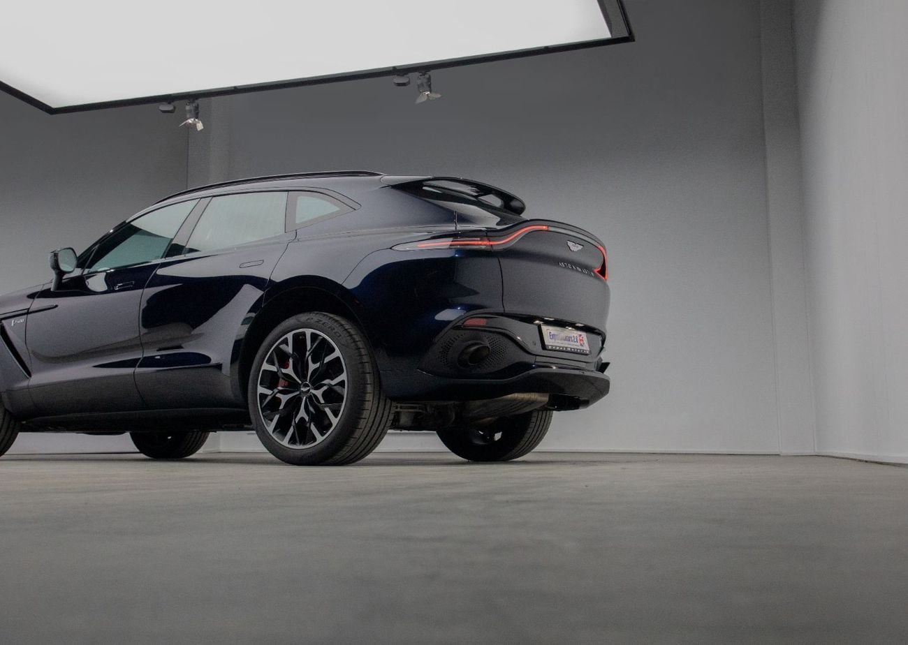 أستون مارتن DBX 1913 Edition