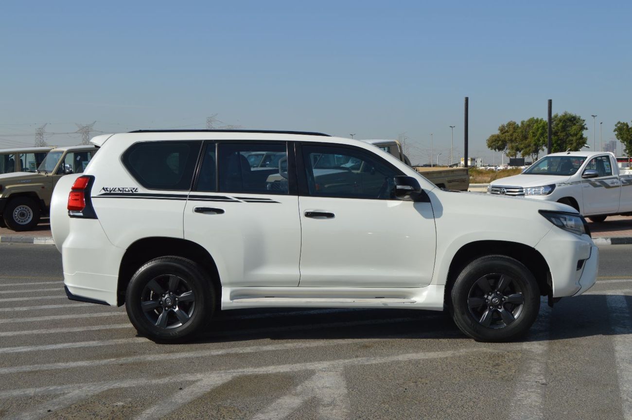 Toyota Prado *Land cruiser Prado*   Right Hand Drive Model: *2011* Push button start,  Engine: V4