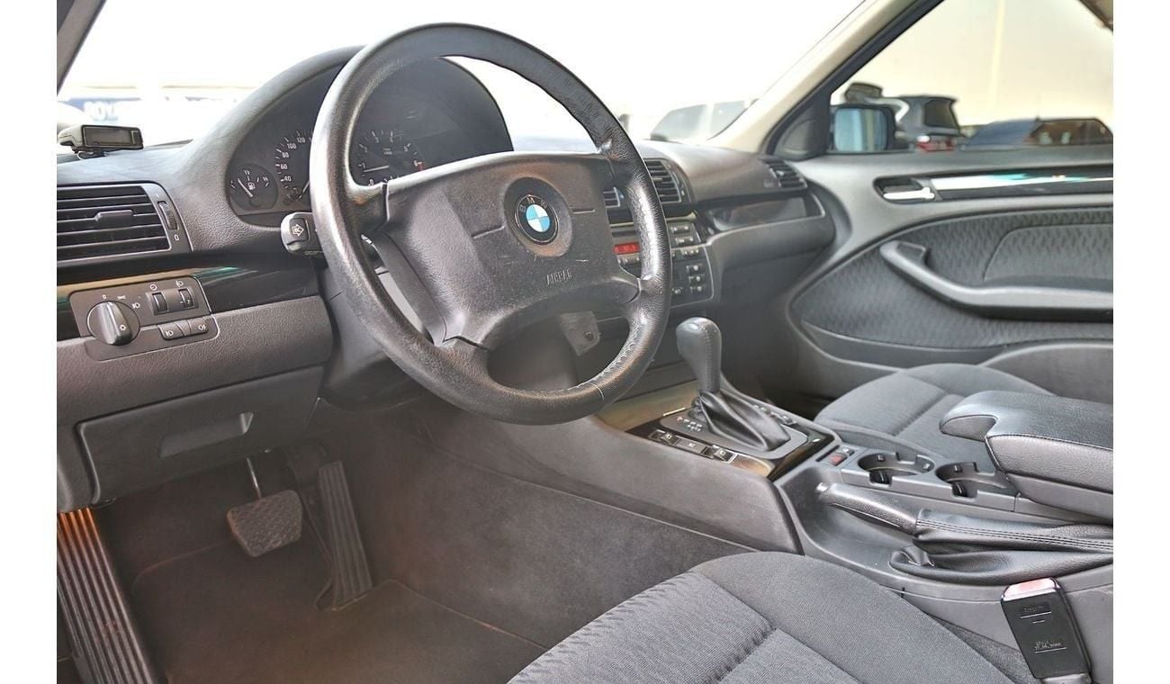 BMW 320i 2001 Japanese Specification