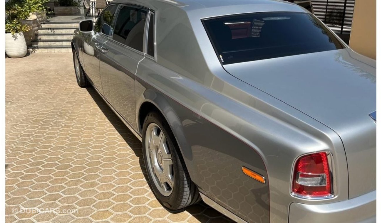 Rolls-Royce Phantom Phantom Large