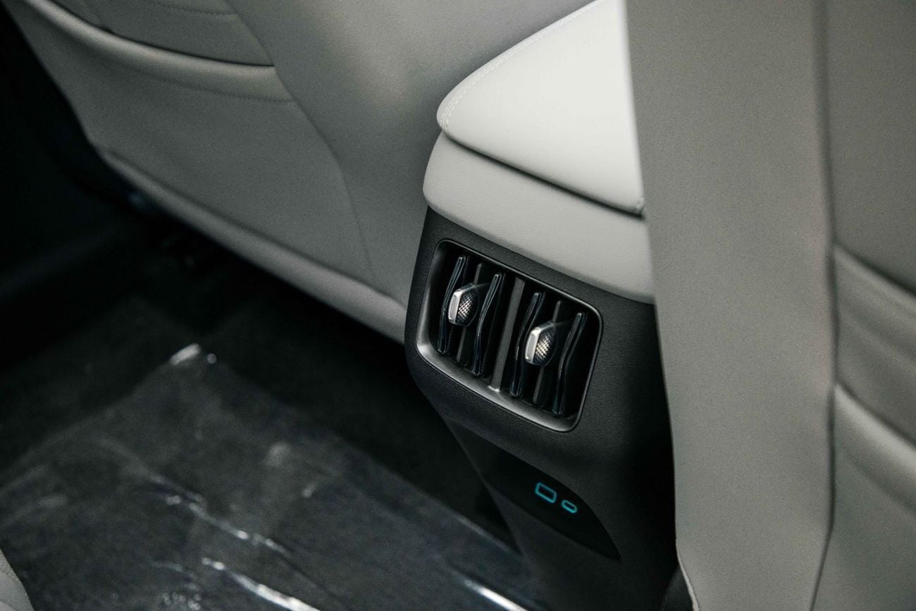 BYD Sealion 05 Intelligent Navigation - Junklin Grey Inside Grey | Export Only