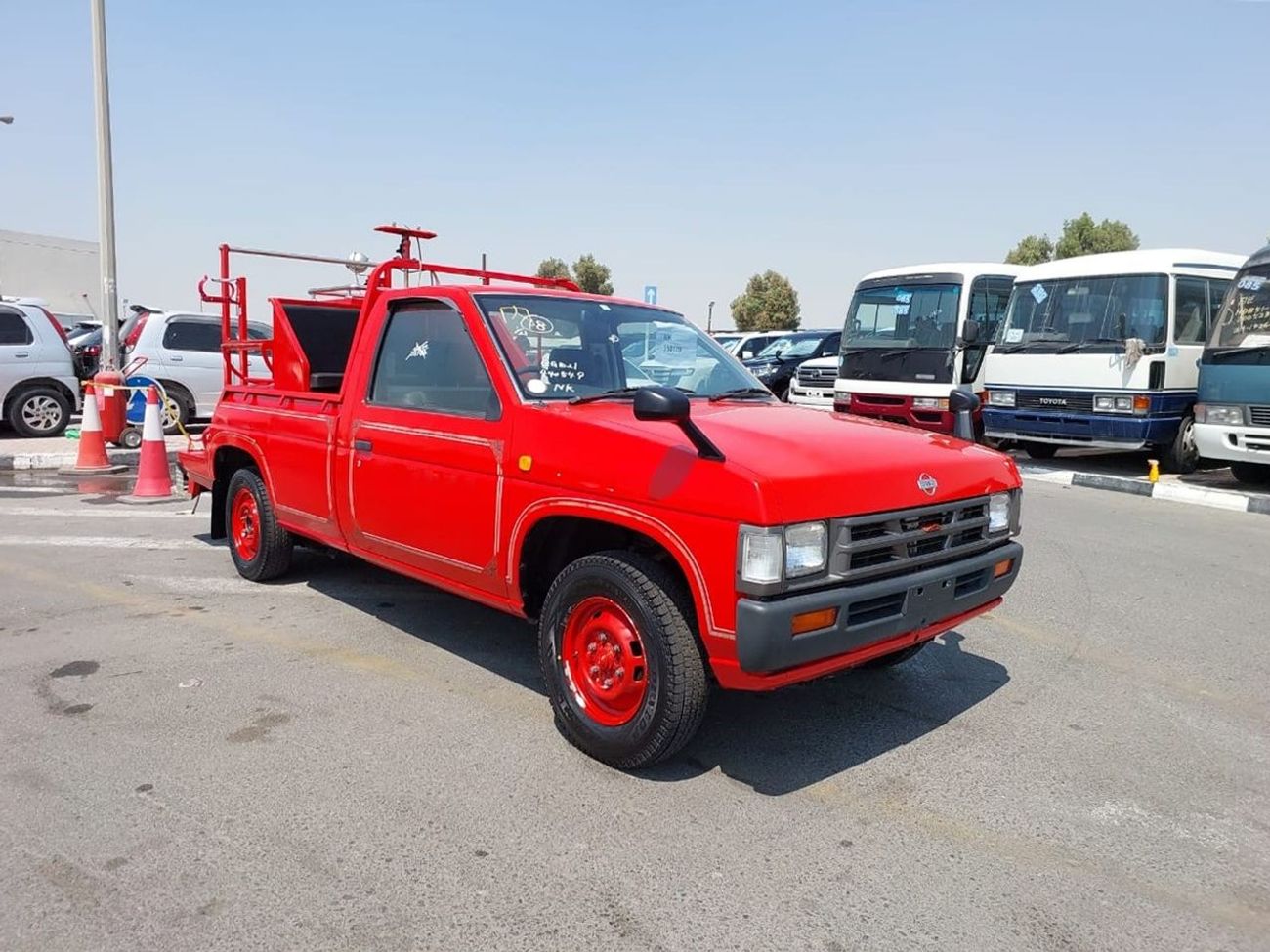 Nissan Pickup NISSAN DATSUN PICKUP RHD 1997 MODEL 2.0 L PETROL MANUAL(PM40549)