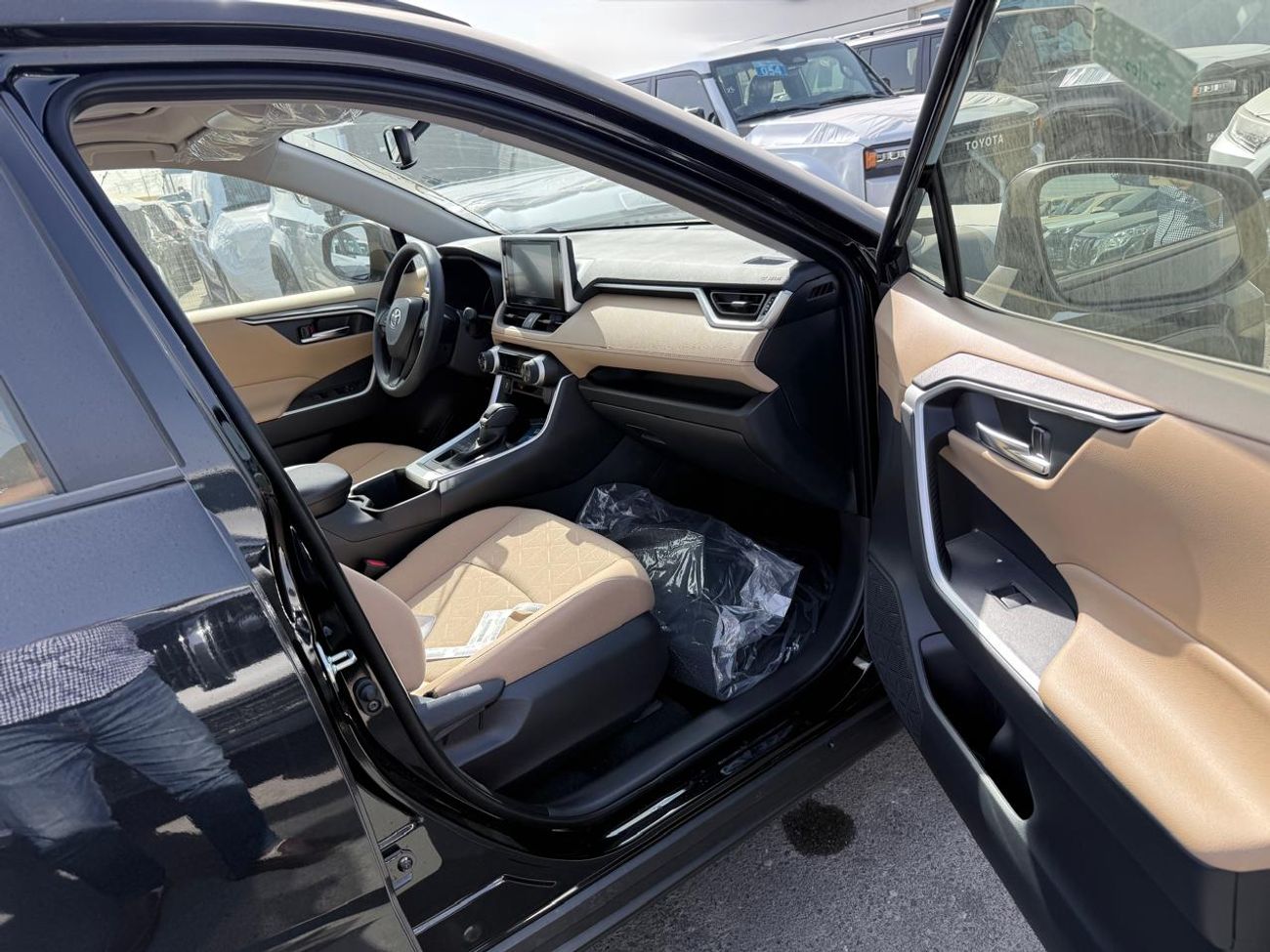 تويوتا راف ٤