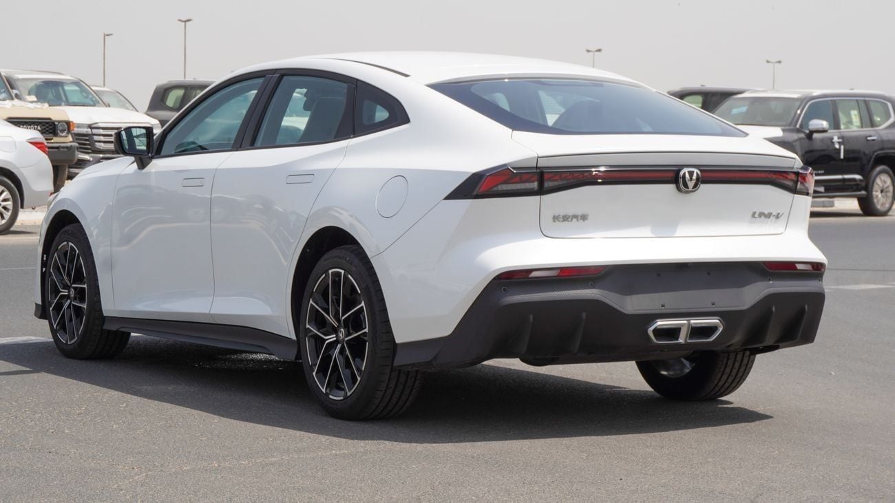 تشنجان Uni V Brand New Uni-V IDD Smart Cool 2024 1.5L Hybrid 2WD |White/Black |N-UNI-V-1.5-24 |FOR EXPORT