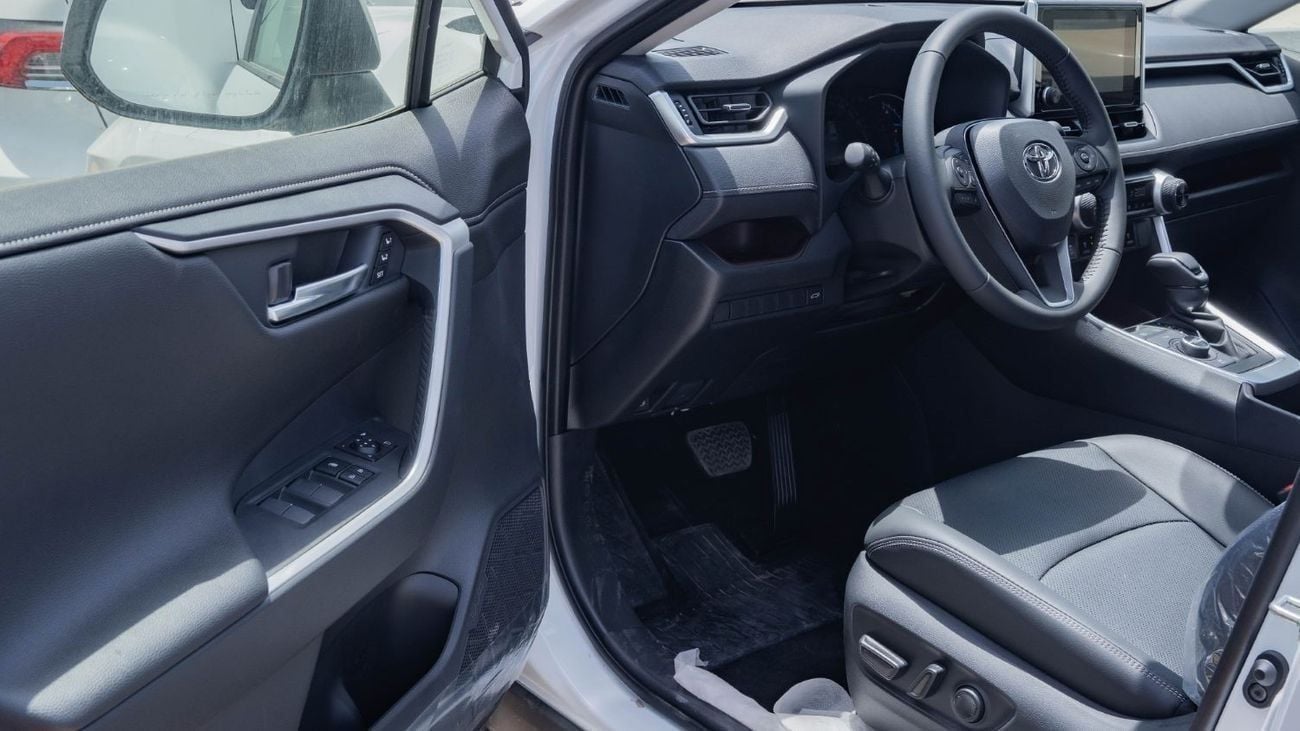 تويوتا راف ٤ 2025 Toyota RAV4 Limited 2.5L AWD AT Hybrid (White)