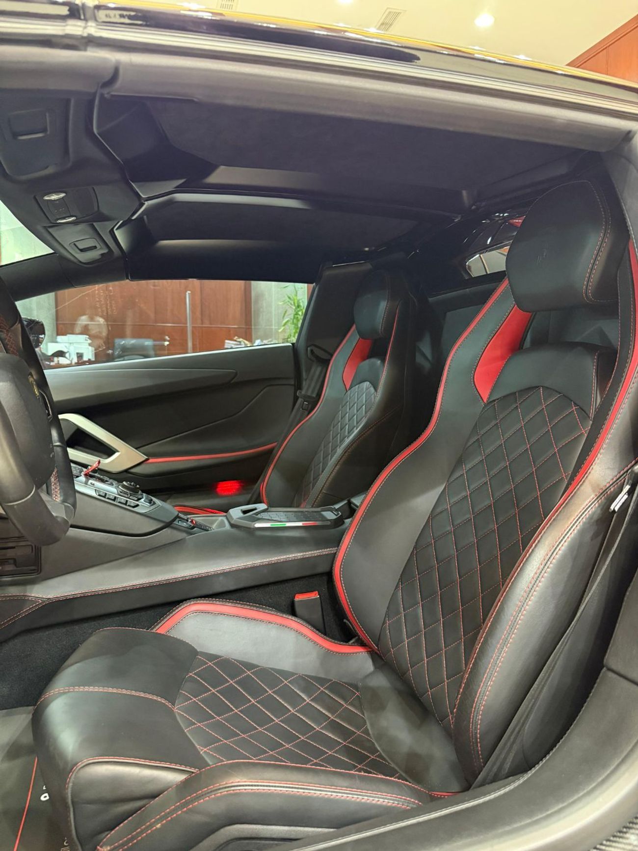 Lamborghini Aventador AVENTADOR S 6.5L V12